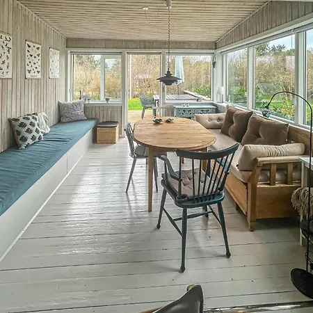 Holiday home Stunning In Sjaellands Odde With Wifi *